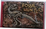 Магнитик на холодильник Fossil Hunter.